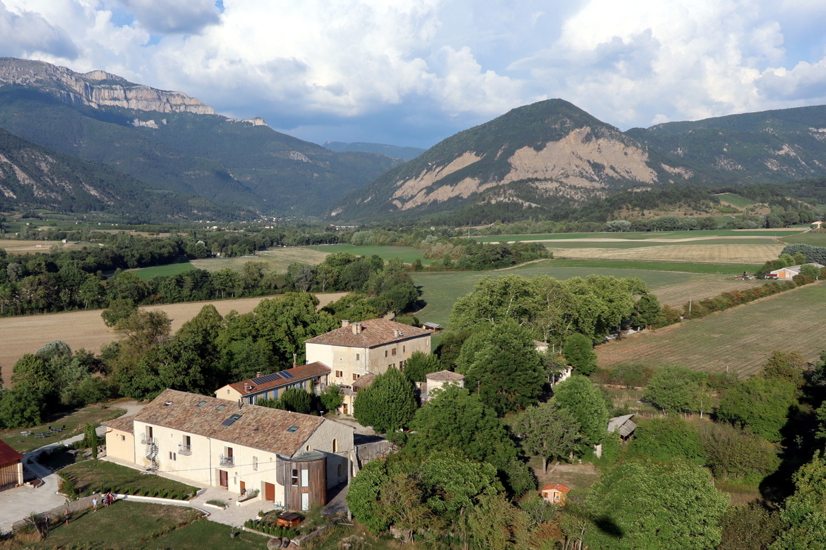 Shakty Mooni Yoga retraite Drôme