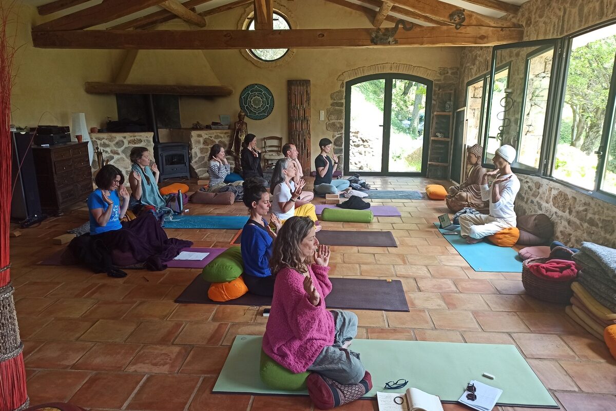 Shakty Mooni Yoga Retraite Cévennes